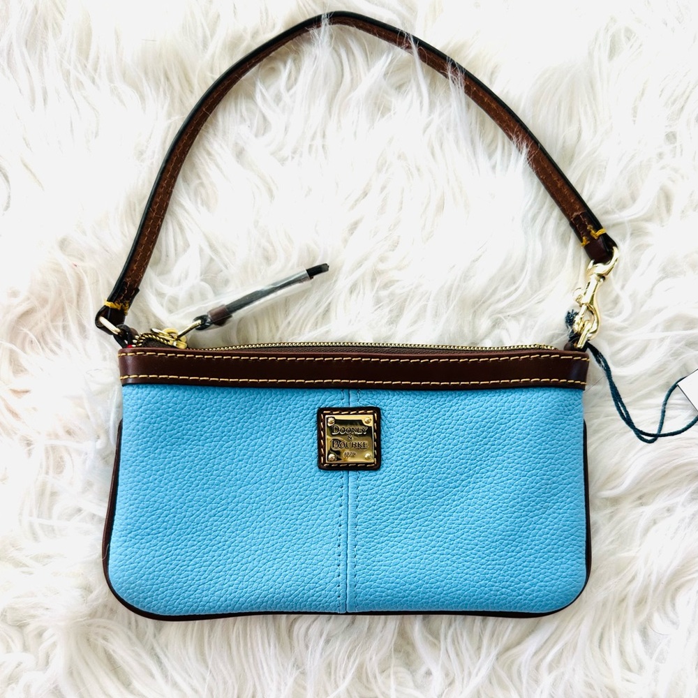 Dooney & Bourke Pebble Grain Slim Wristlet - Picture 2 of 6
